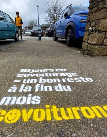 Pochoir parking mairie de Gouesnou