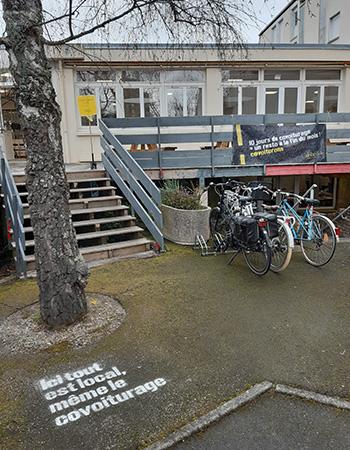 L'entrée des nouveaux locaux éhop