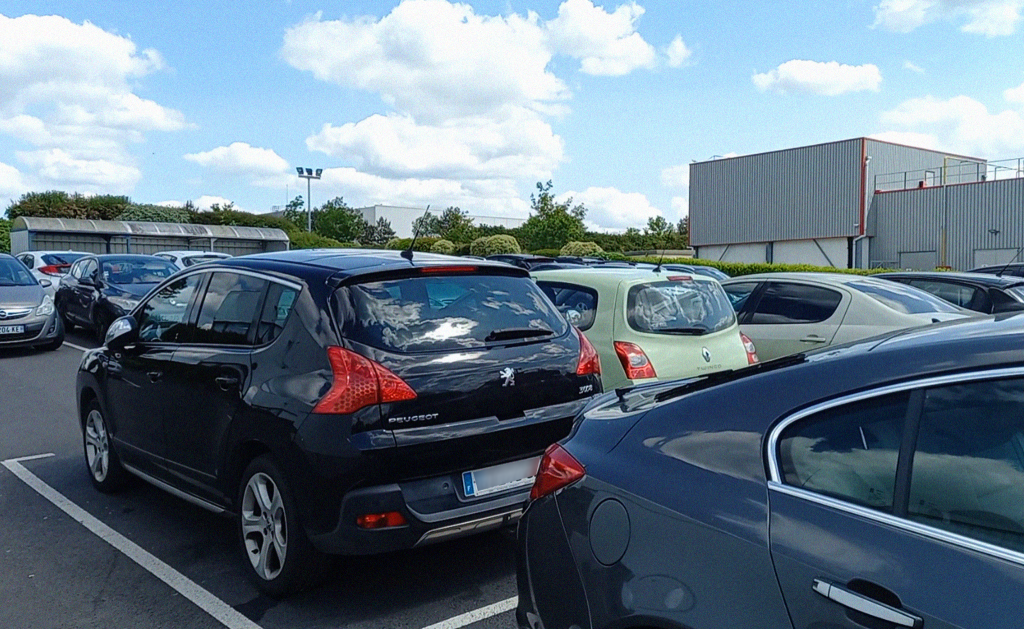 Parking entreprise Cite Marine à Kervignac