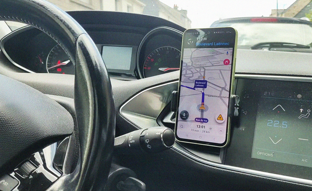 éhop solidaires, solution de covoiturage pour l'accès à l'emploi